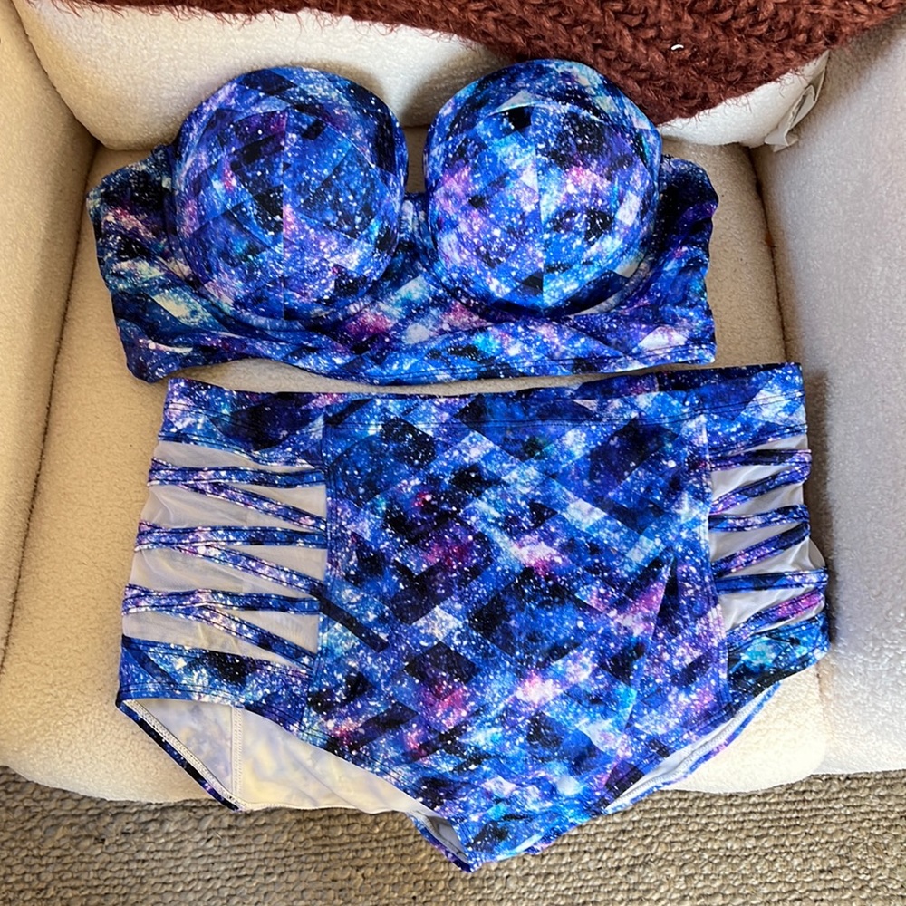 Galaxy Print Two-piece Suit